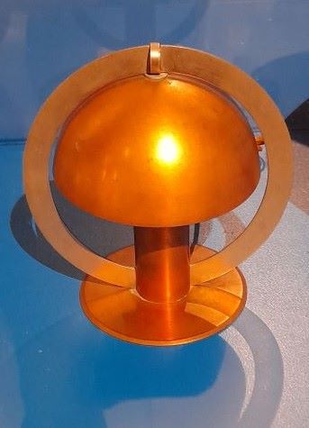 Lampa w stylu art déco